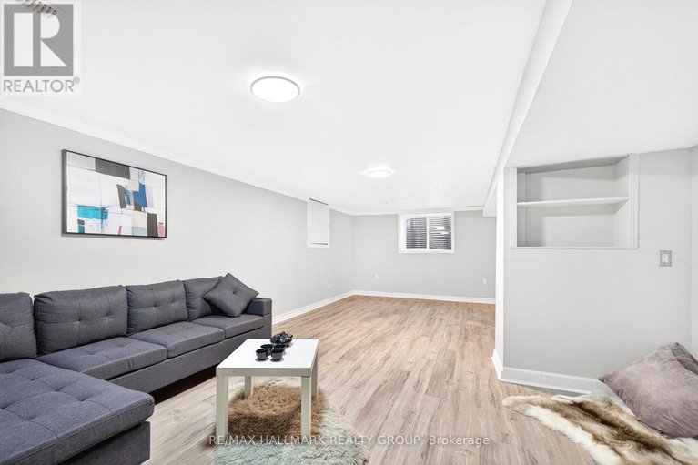 29462514/1930-southampton-court/braemar-park/ottawa/ontario/K2C0W4_36