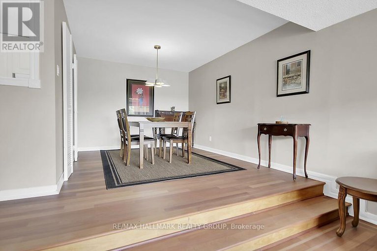 28706061/705-1081-ambleside-drive/woodroffe/ottawa/ontario/K2B8C8_7