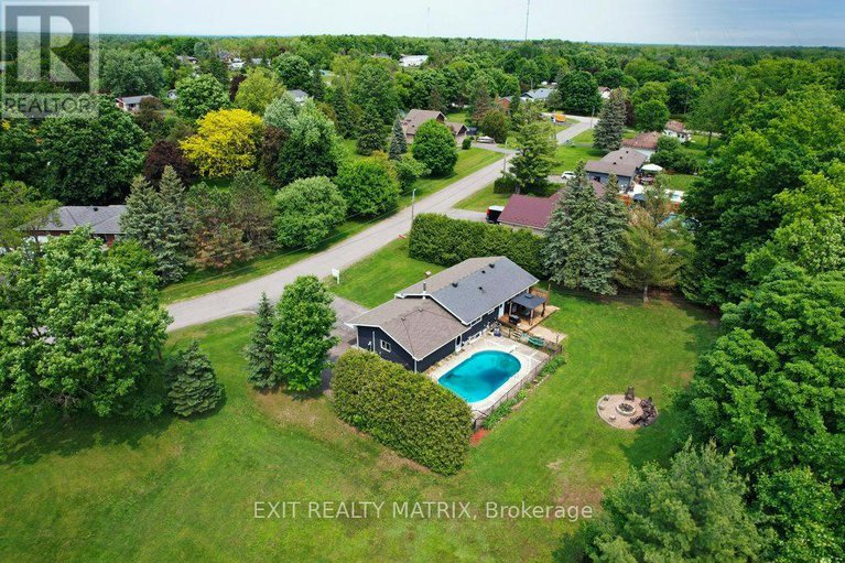 28424099/8296-corlyon-street/metcalfe/ottawa/ontario/K0A2P0_35