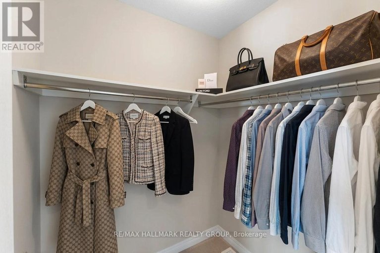 29627658/1965-montmere-avenue/notting-hillsummerside/ottawa/ontario/K4A0E3_35