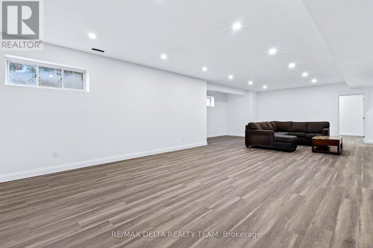 29628151/7861-springhill-road/metcalfe/ottawa/ontario/K0C2K0_26