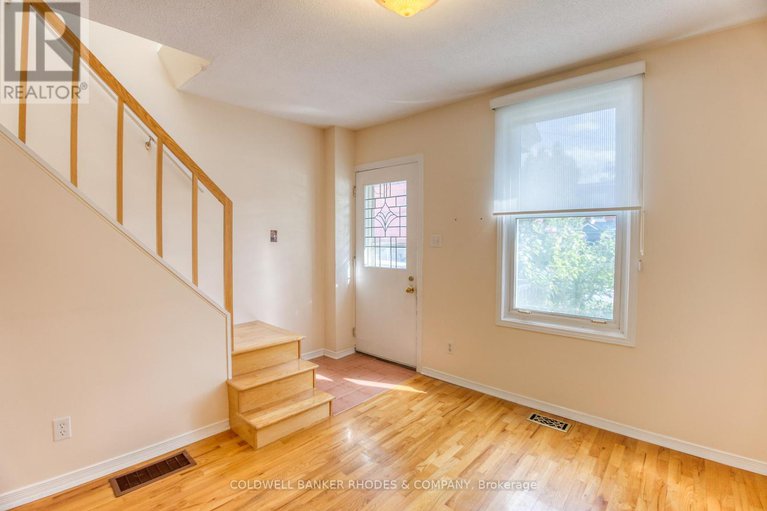 29101715/129-elm-street/west-centre-town/ottawa/ontario/K1R6N4_5