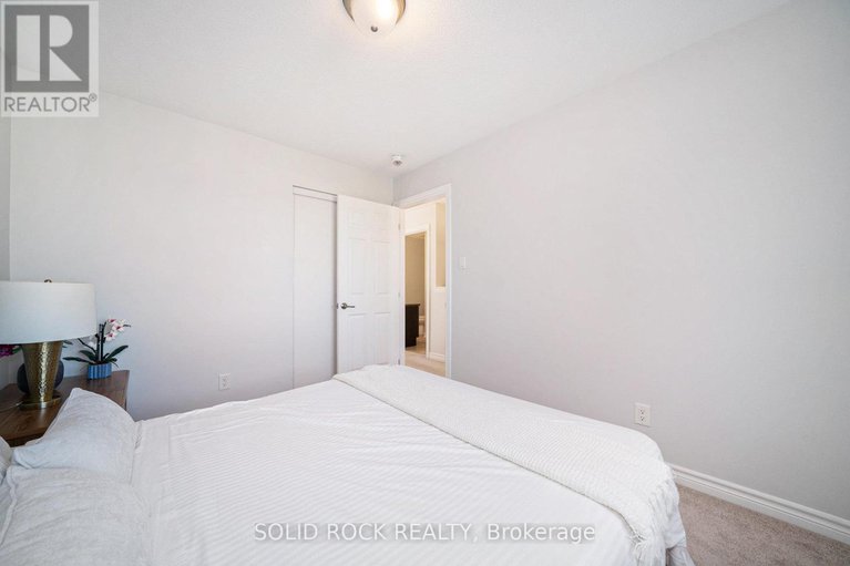 28954460/380-rouncey-road/emerald-meadowstrailwest/ottawa/ontario/K2V0H9_16