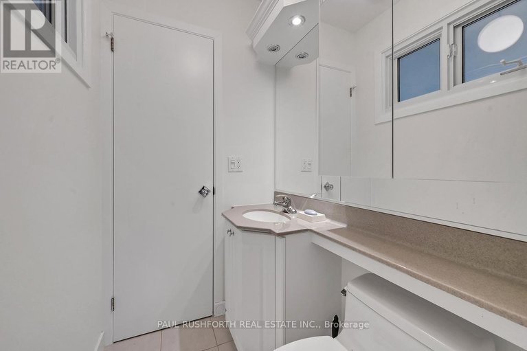 29628784/302-roxdale-avenue/bilberry-creekqueenswood-heights/ottawa/ontario/K1E1T8_17