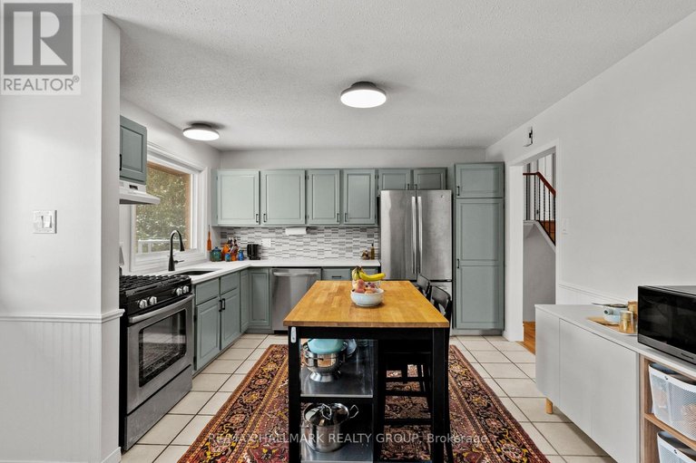 29447574/34-nanook-crescent/katimavik/ottawa/ontario/K2L2A7_14