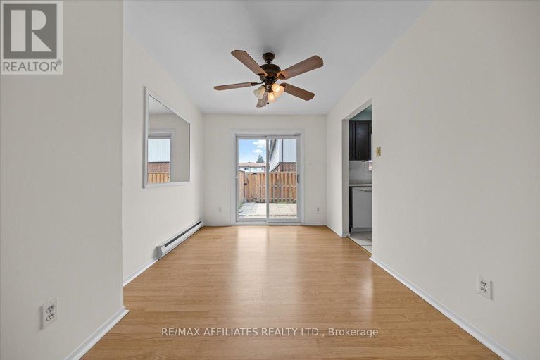 28695560/3192-bannon-way/blossom-parkkemp-parkfindlay-creek/ottawa/ontario/K1T1T3_9