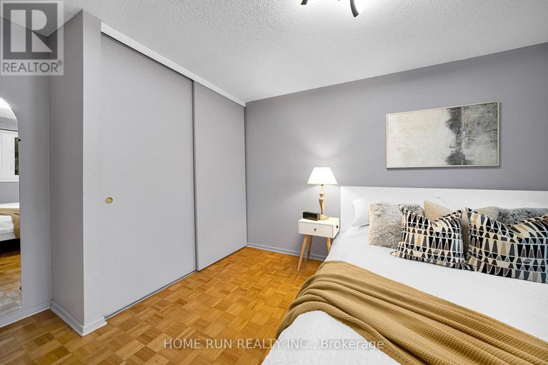 29033292/29-cymbeline-drive/westcliffe-estates/ottawa/ontario/K2H7X9_35