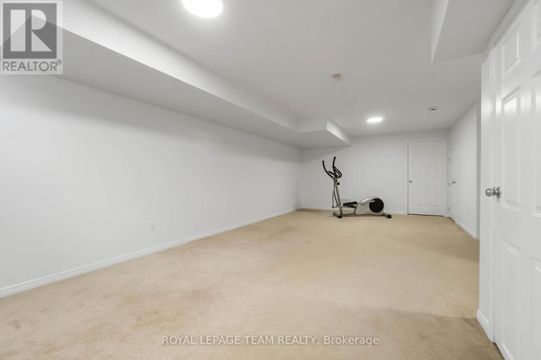 29292827/349-sweetflag-street/longfields/ottawa/ontario/K2J5A3_24