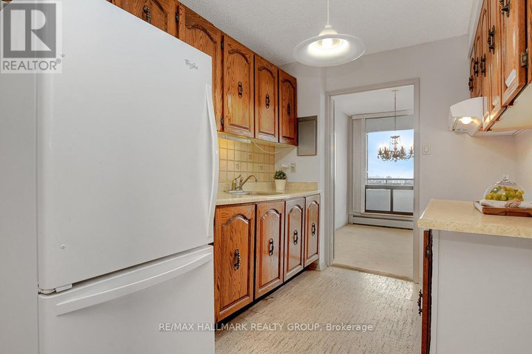 28782425/1902-505-st-laurent-boulevard/viscount-alexander-park/ottawa/ontario/K1K3X4_17