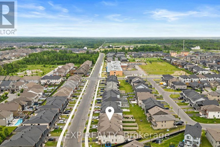 28505158/750-miikana-road/blossom-parkkemp-parkfindlay-creek/ottawa/ontario/K1X0H6_46