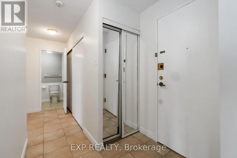 28550904/914-1505-baseline-road/copeland-park/ottawa/ontario/K2C3L4_3
