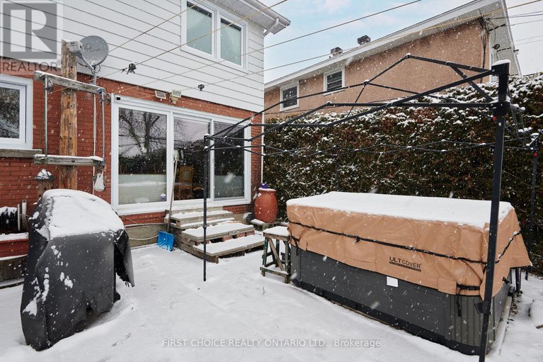 29205327/1366-kingston-avenue/carlington/ottawa/ontario/K1Z8L2_32