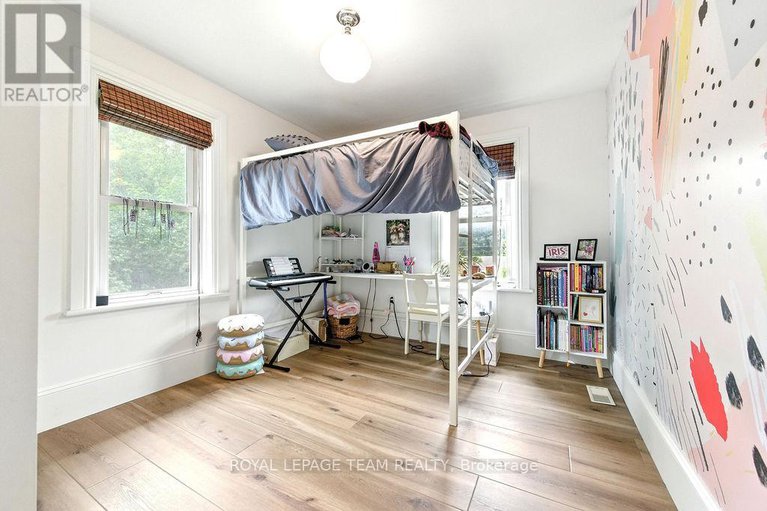 28764656/191-dalkeith-street/pakenham/mississippi-mills/ontario/K0A2X0_30