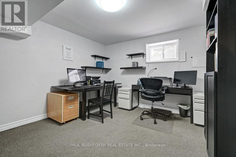 29437881/1401-mcmahon-avenue/emerald-woodssawmill-creek/ottawa/ontario/K1T1C2_42