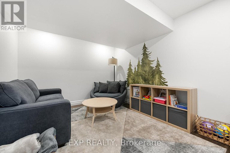 28231226/204-avro-circle/cfb-rockcliffe-and-area/ottawa/ontario/K1K4Y9_29