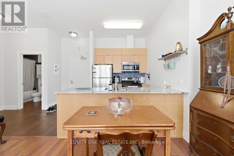 29424820/105-90-landry-street/vanier/ottawa/ontario/K1L0A9_7