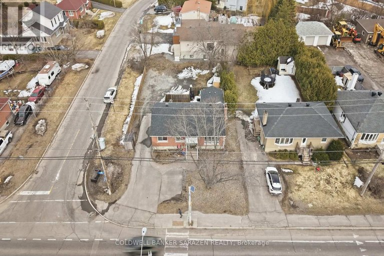 29554876/911-blair-road/cardinal-heights/ottawa/ontario/K1J7M8_6