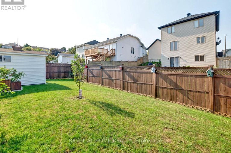 29149892/144-sandra-crescent/town-of-rockland/clarence-rockland/ontario/K4K1R7_40