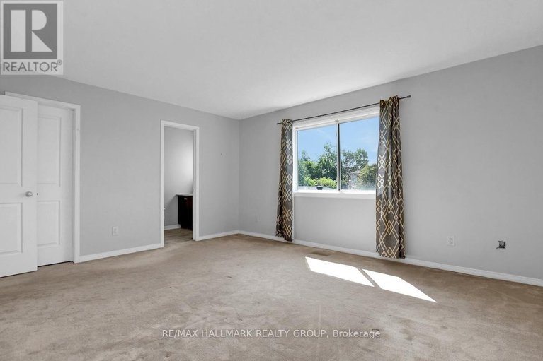 28835286/553-burleigh-private/cyrville/ottawa/ontario/K1J1J9_19