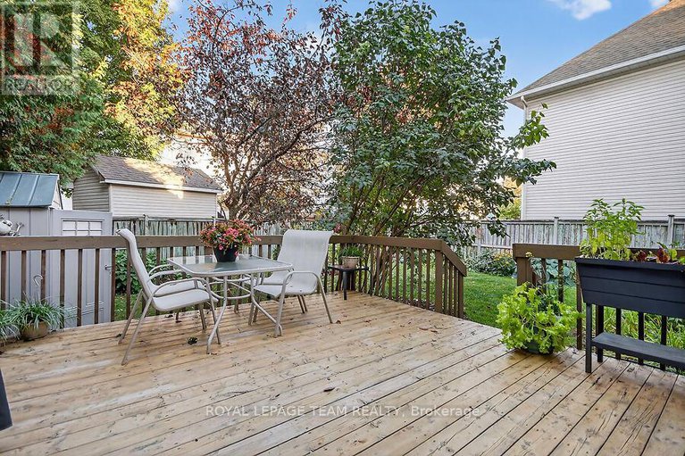 28929559/22-birchfield-avenue/emerald-meadowstrailwest/ottawa/ontario/K2M2N5_41