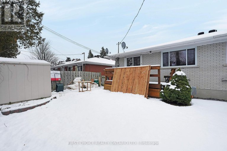 29169954/1753-heron-road/urbandale-acres/ottawa/ontario/K1V6A2_32