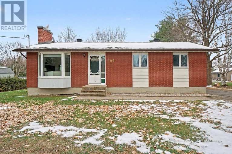 29120635/106-snowbird-lane/fitzroy-ward-south-east/ottawa/ontario/K0A2H0_2