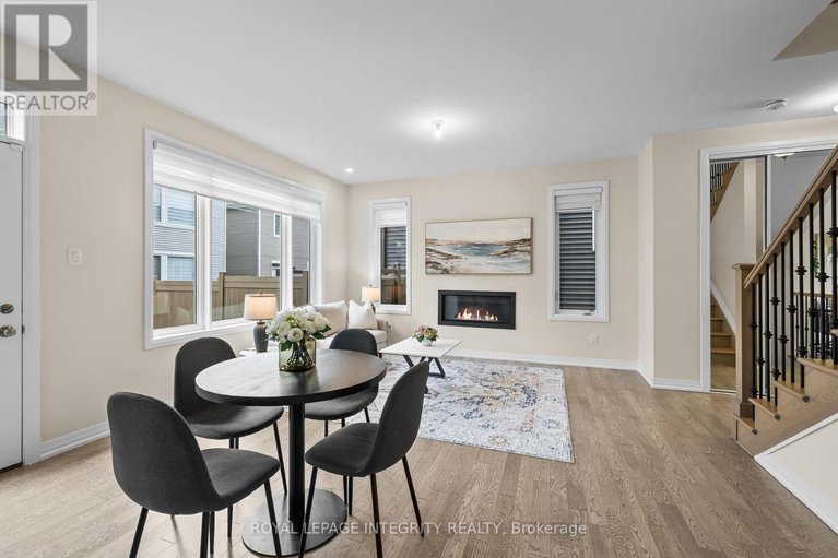 29293575/807-mercier-crescent/orleans-village/ottawa/ontario/K1W1E6_14