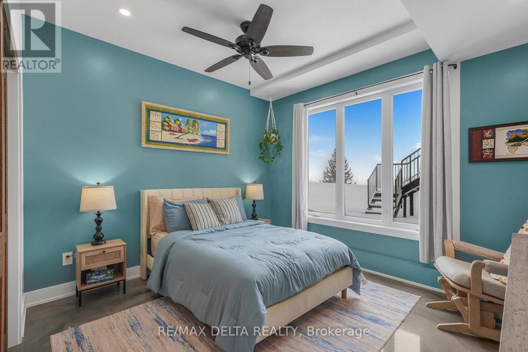 29456390/3815-old-highway-17-road/clarencerockland-twp/clarence-rockland/ontario/K4K1W2_37