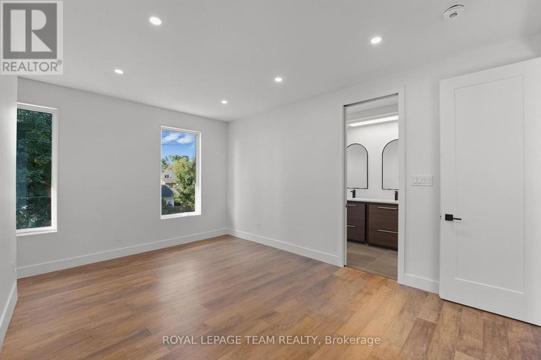 29001390/984-watson-street/fairfield-heights/ottawa/ontario/K2B6C2_23