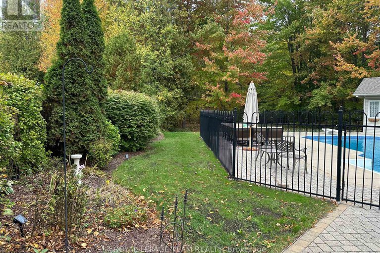 29034501/6437-waddion-drive/greely/ottawa/ontario/K4P1E7_49