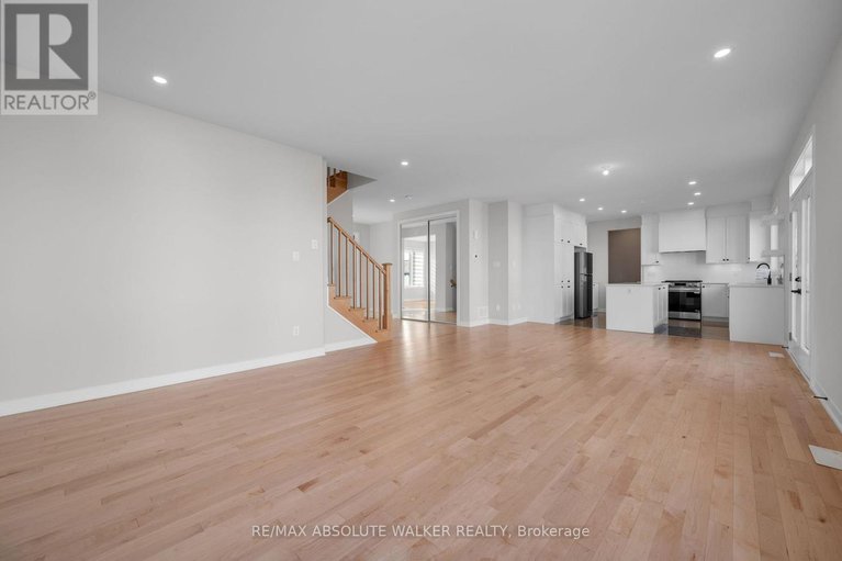 28485641/440-appalachian-circle/half-moon-bay/ottawa/ontario/K2J6X4_13