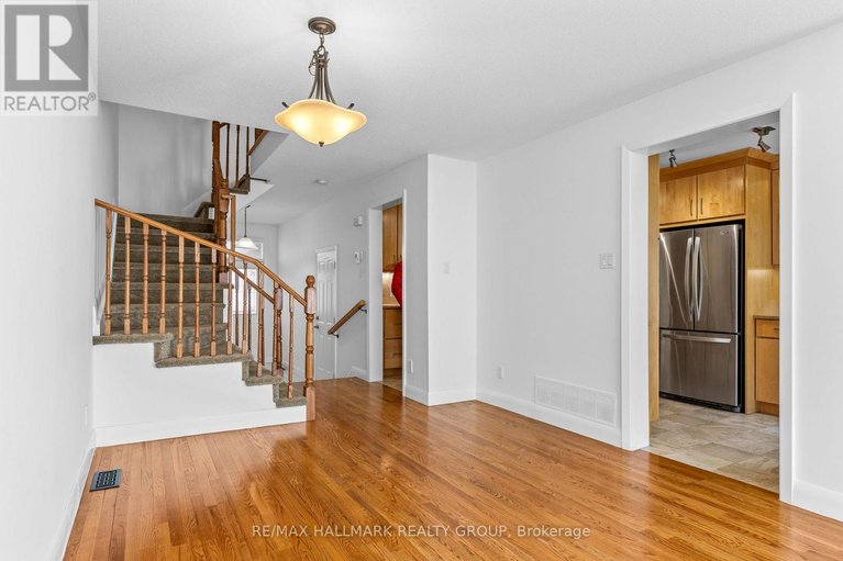 29546606/988-lucille-way/notting-hillsummerside/ottawa/ontario/K4A4J2_9