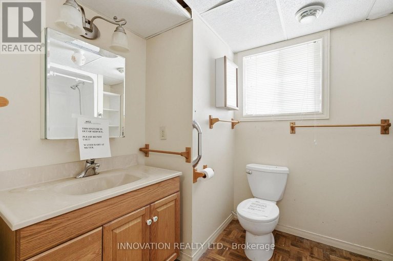 29482304/723-country-street/mississippi-mills-ramsay-twp/mississippi-mills/ontario/K0A1A0_23