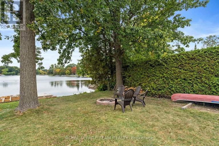 29064420/1119-firefly-lane/manotick-south-to-roger-stevens/ottawa/ontario/K4M0T6_47