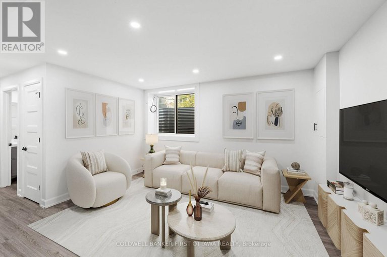 29157123/351-amiens-street/bilberry-creekqueenswood-heights/ottawa/ontario/K1E1P1_27