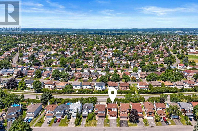 28573380/607-tourelle-drive/fallingbrookgardenway-south/ottawa/ontario/K4A3H5_44