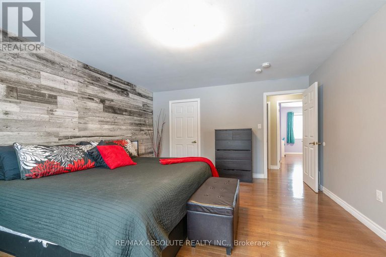 29406182/7-rachelle-crescent/north-grenville-twp-kemptville-south/north-grenville/ontario/K0G1T0_21