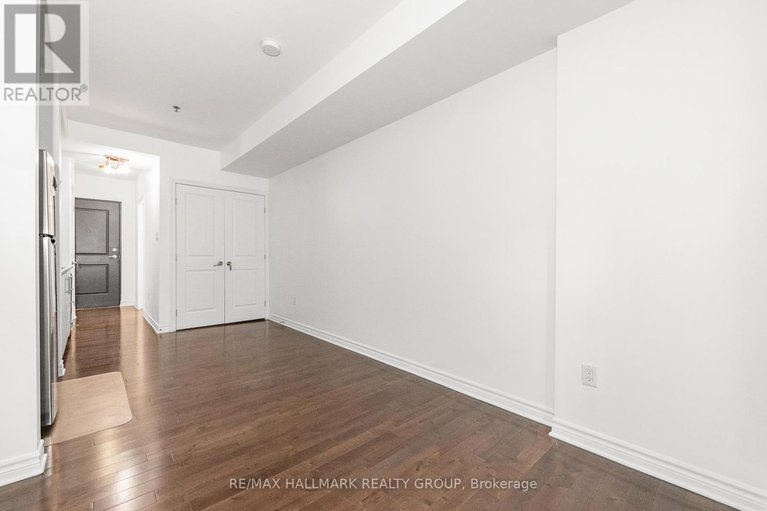 29052928/103-429-kent-street/ottawa-centre/ottawa/ontario/K2P1B5_24