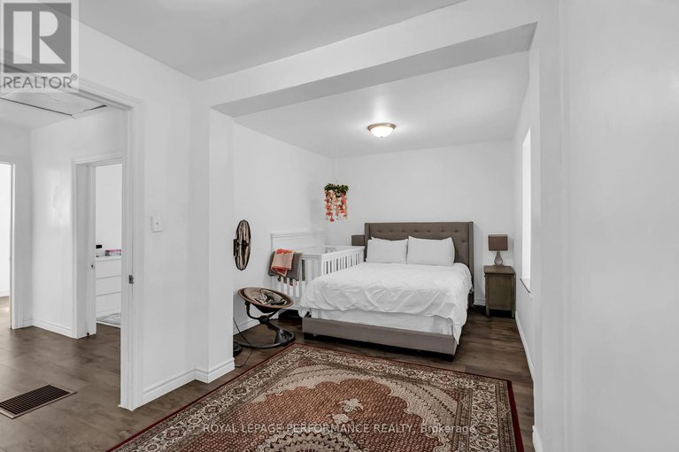 28536713/149-dominion-street-s/alexandria/north-glengarry/ontario/K0C1A0_19