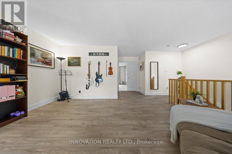 29278384/606-brian-good-avenue/riverside-southgloucester-glen/ottawa/ontario/K4M0G7_49