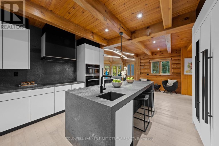 28975312/9-lucas-lane/remainder-of-stittsville-area/ottawa/ontario/K2S1S5_16