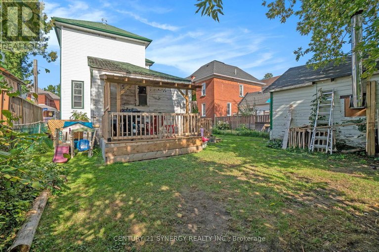 28845508/30-kensington-avenue/smiths-falls/smiths-falls/ontario/K7A2K5_19