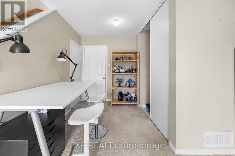 29651648/255-gershwin-private/westcliffe-estates/ottawa/ontario/K2H1G5_39