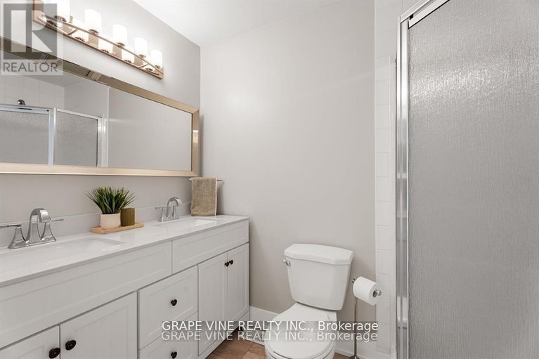 28872542/564-aberfoyle-circle/morgans-grantsouth-march/ottawa/ontario/K2K3R3_13