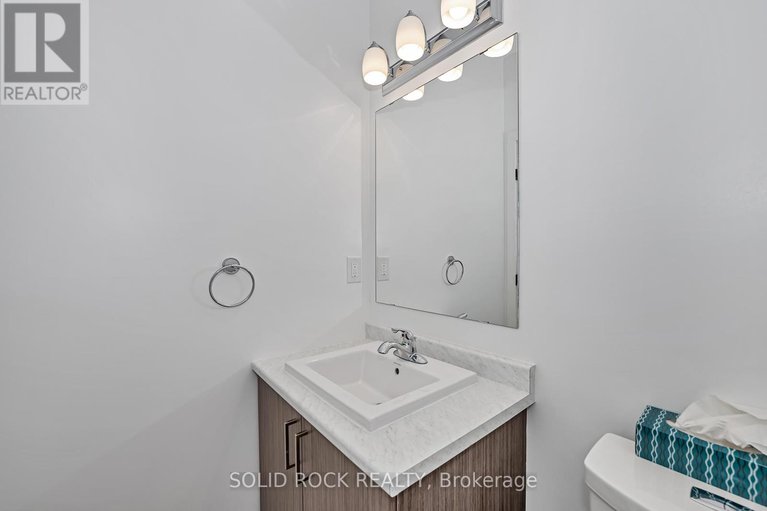 28573370/92-esban-drive/blossom-parkkemp-parkfindlay-creek/ottawa/ontario/K1X0J3_25