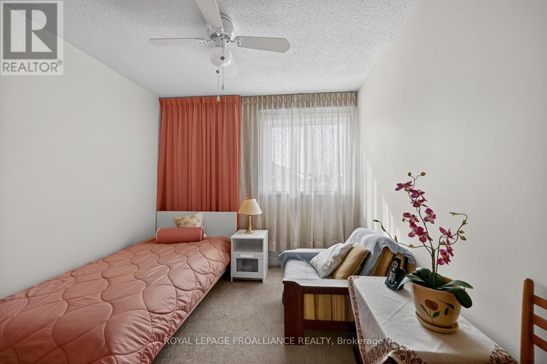 29449391/205-820-laurier-boulevard/brockville/brockville/ontario/K6V6Z2_31