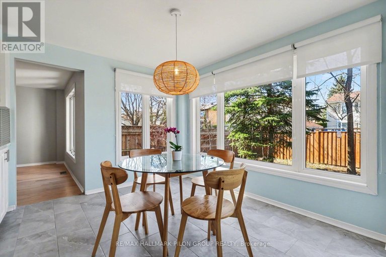 29646954/1709-sansonnet-street/chapel-hill/ottawa/ontario/K1C5Z5_12