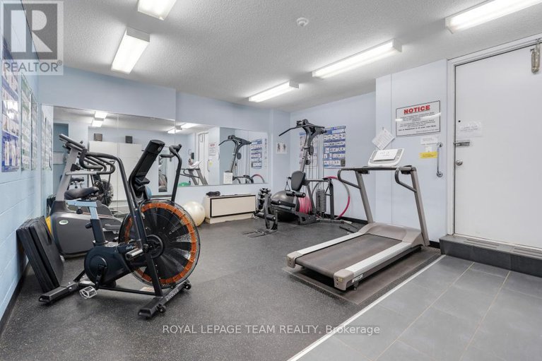 29283470/1004-40-arthur-street-e/west-centre-town/ottawa/ontario/K1R7T5_34