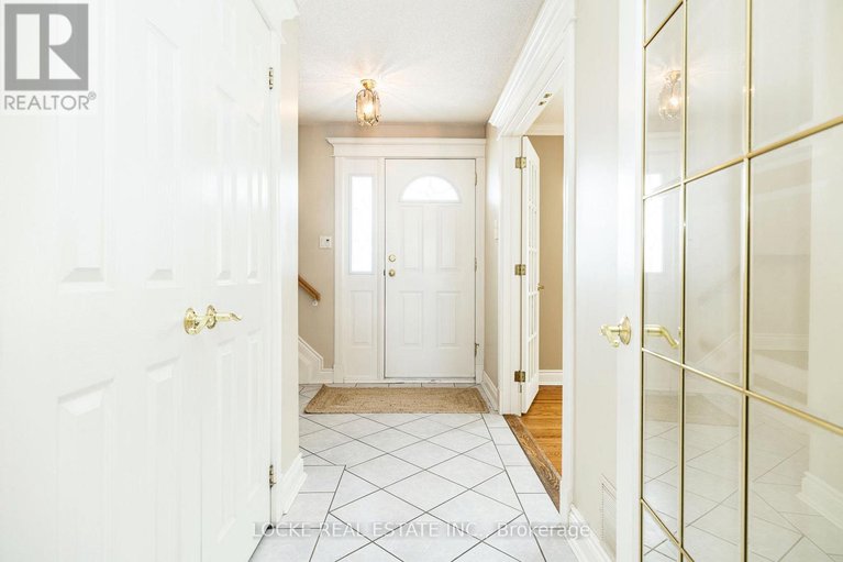 29431769/279-hoylake-crescent/bilberry-creekqueenswood-heights/ottawa/ontario/K1E1M1_20