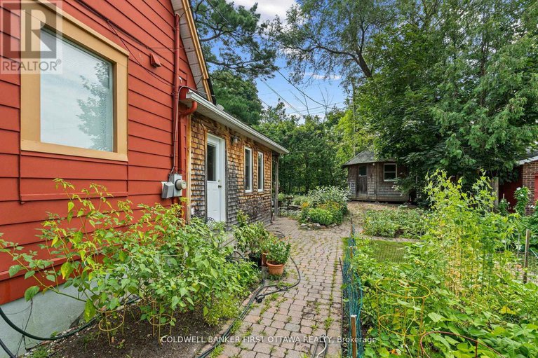 28515361/2704-don-street/britannia/ottawa/ontario/K2B6Y5_28